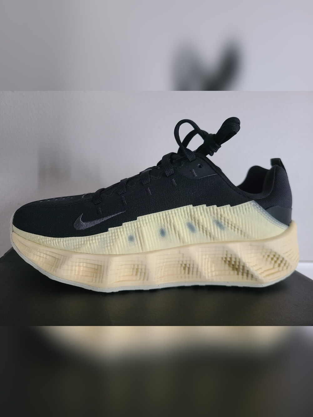 Nike Ava Rover Women Size 6.5 Youth Size 5